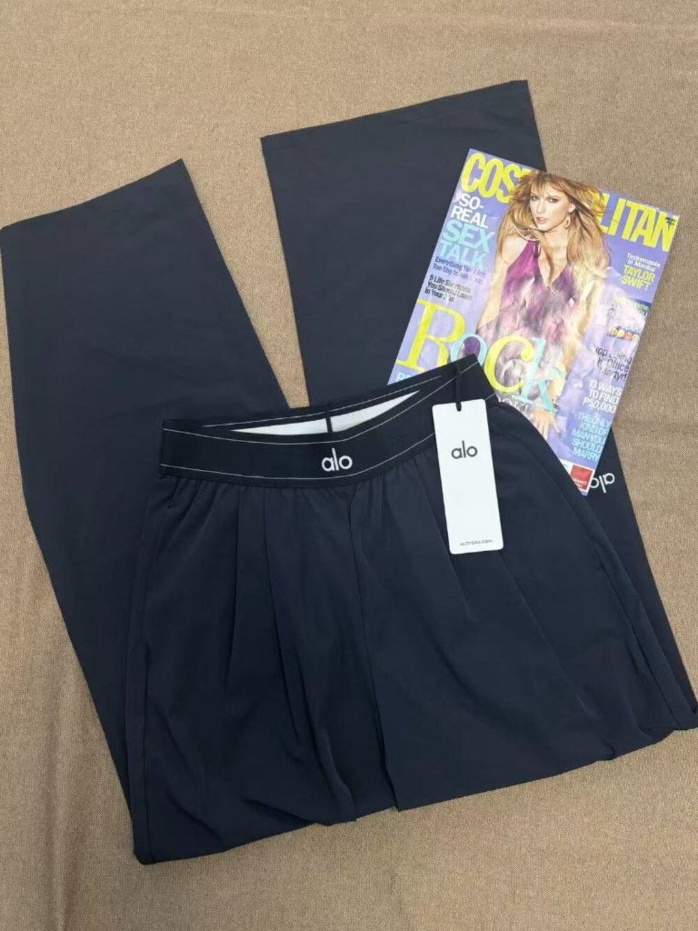 💫NWT Alo Yoga Suit Up Trouser Navy Blue(Regular) - Picture 3 of 10
